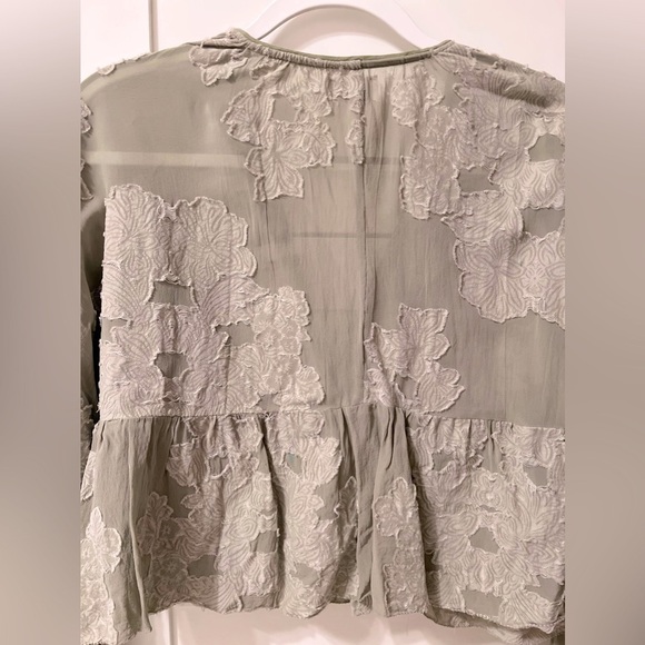 Aritzia Wilfred Peplum Blouse - Picture 6 of 6